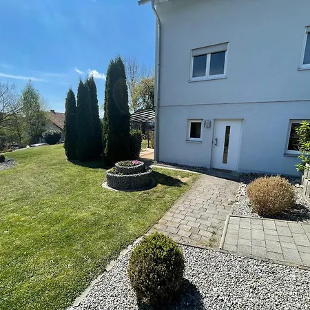 Grosse Gemuetliche Landshut, 24-7, Wlan, Parkplatz, Ausgestattet Appartement Ergoldsbach